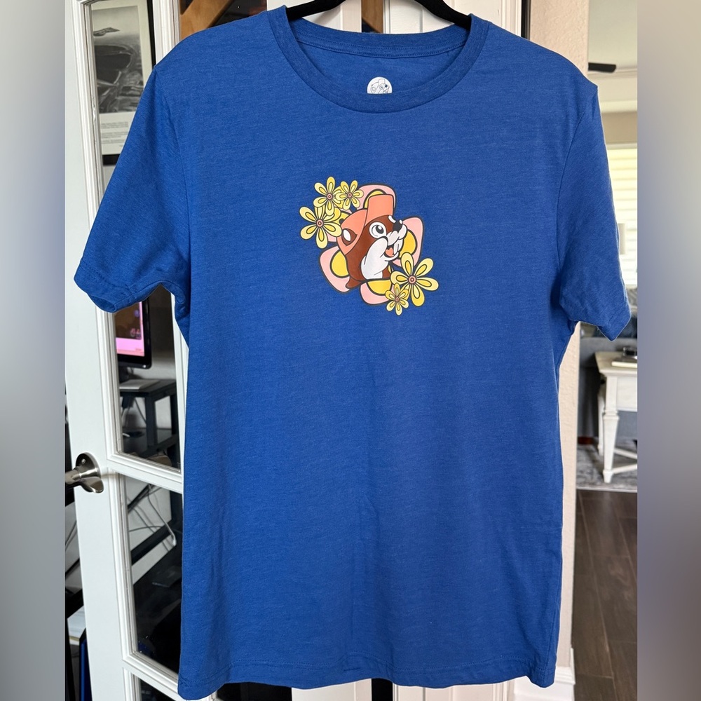 Buc-ee’s Blue Graphic Short Sleeve Tee